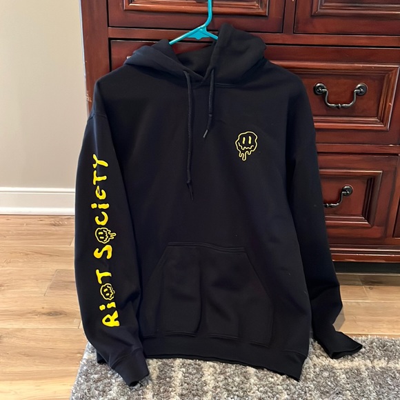 riot society Shirts Riot Society Hoodie Poshmark